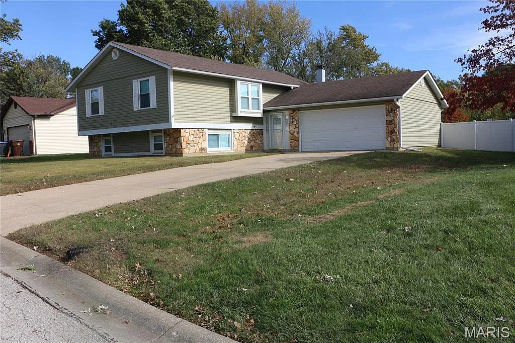 4 Ridgewoods Ct photo 1