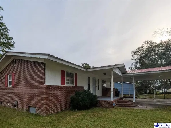 348 Carlisle St, Lake City, SC 29560
