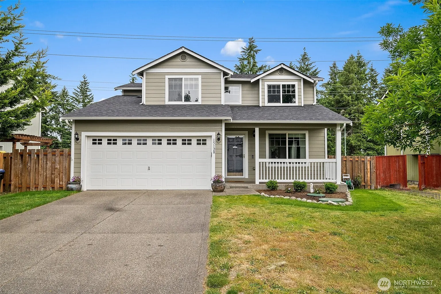 15128 Carter Loop SE photo 1