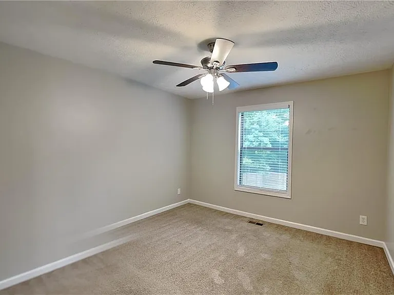 6606 Catawba Dr — Photo 16