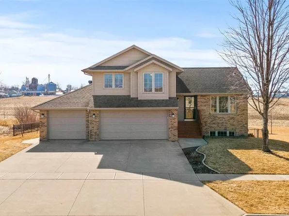 317 Marner Dr, Lone Tree, IA 52755