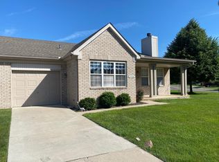 41506 Greenspire Dr, Clinton Township, MI