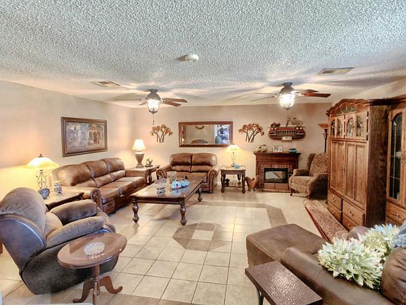 5th image of 573 E Avenue J1