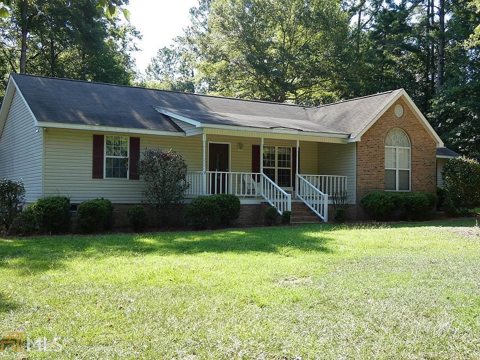1st image of 84 Club Forest Dr