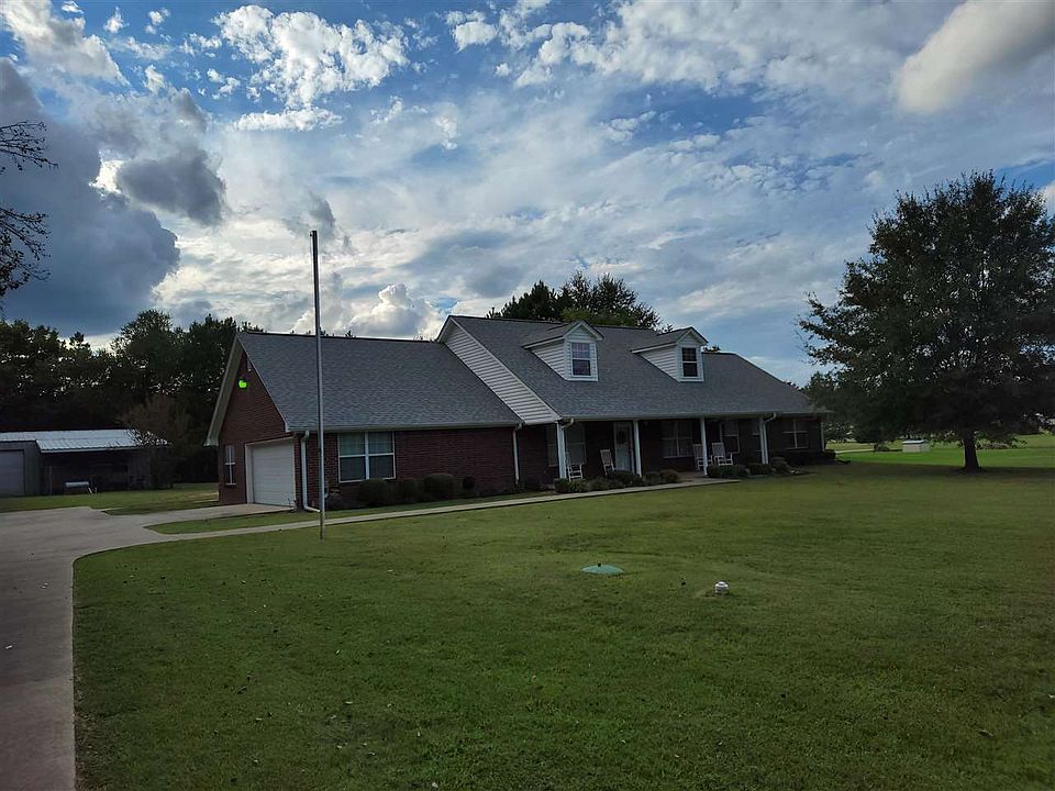 1st image of 394 Brower Ln