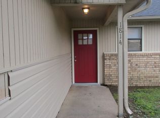 1814 S 14th Pl, Rogers, AR 72758