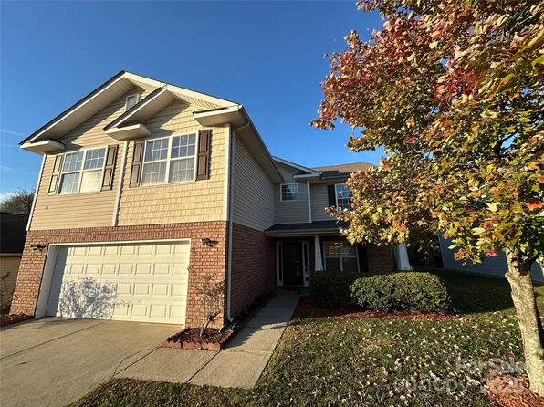 366 Courtland Ct, Kannapolis, NC 28081