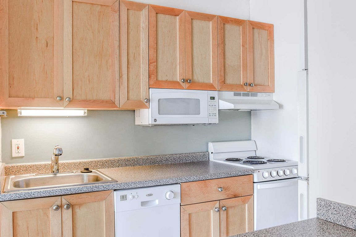 Kitchen with Dishwasher