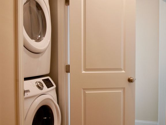 3rd image of 31 Penn St #3