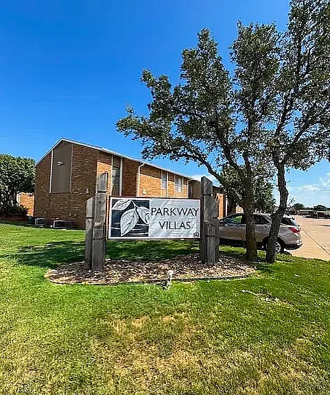 Welcome Sign