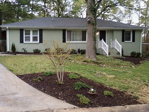 1st image of 1369 Spruce Dr SE