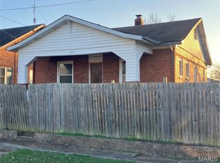 129 Oak St, Gasconade, MO