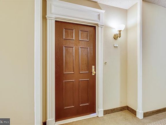 2nd image of 4808 Moorland Ln APT 602