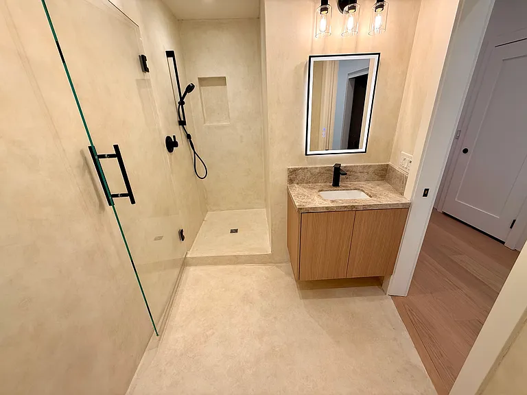 941 Greenwich St #939 — Photo 28