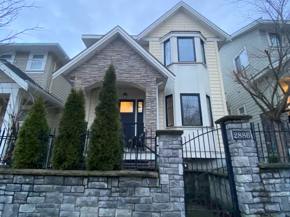 2886 160th St #Basement, Surrey, BC V3Z 3W1