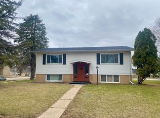 1351 5th Ave SE, Rochester, MN 55904