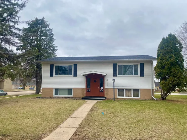 1351 5th Ave SE, Rochester, MN 55904