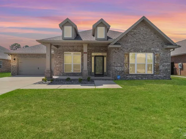 3561 Moonstone Dr, Navarre, FL 32566