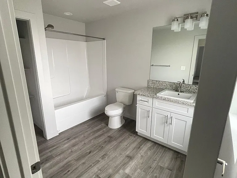 2425 Sunrise Dr #3 — Photo 24