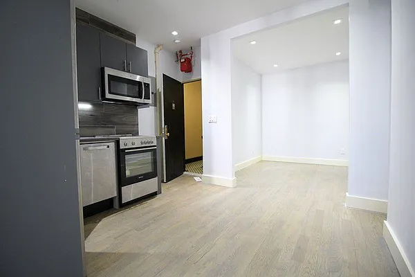 Rented by Premier One Realty LLC | media 2