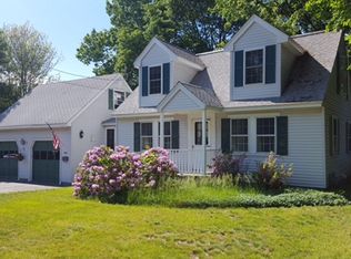 65 Groton Rd, North Chelmsford, MA 01863