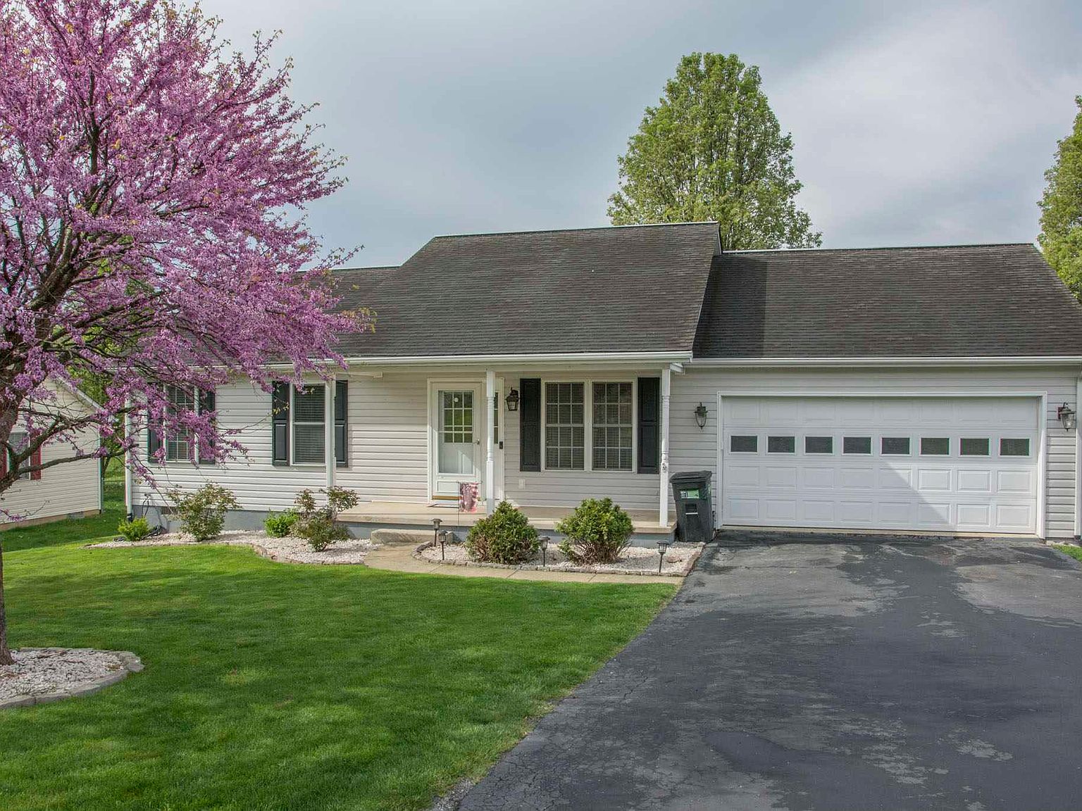 56 Millport Ct, Weyers Cave, VA 24486 Zillow