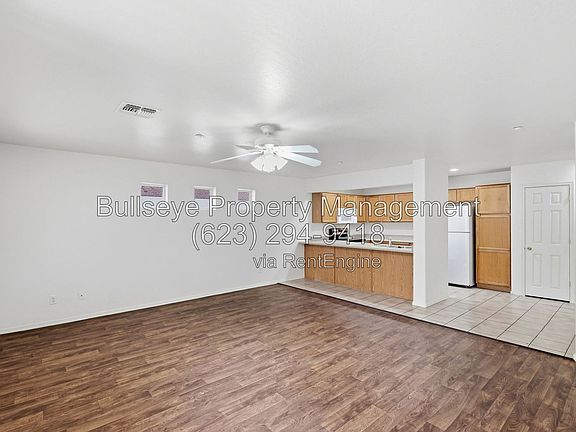 4th image of 16015 N 30th St Unit 101