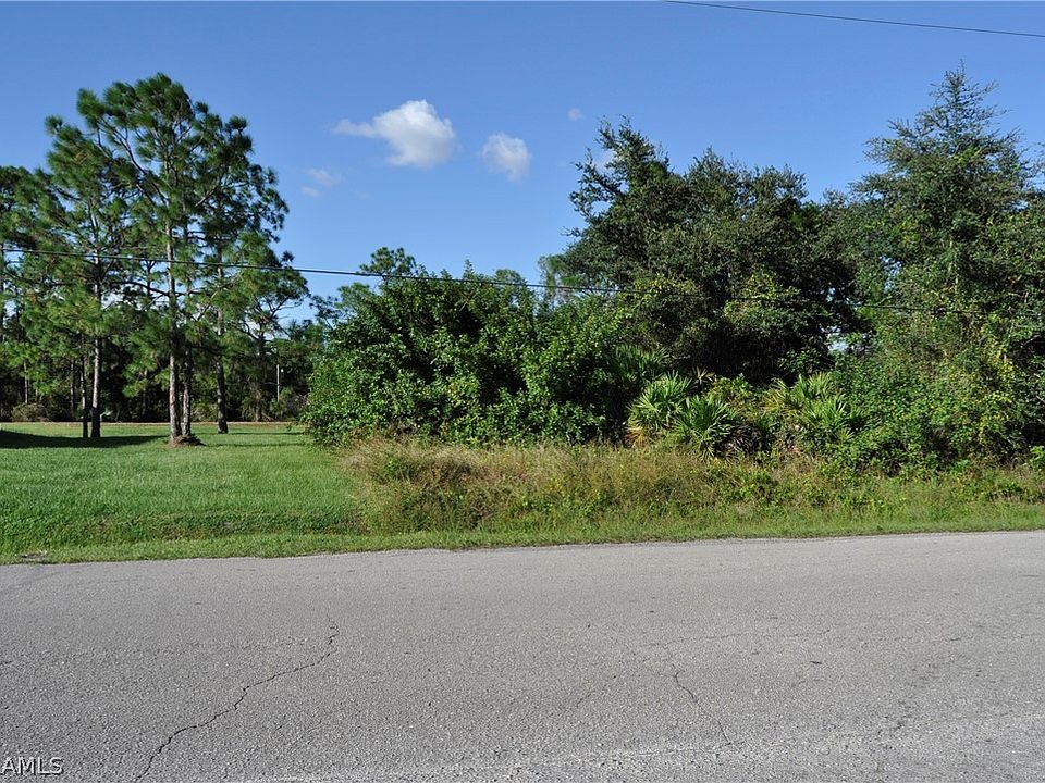 1st image of 4428/4430 Douglas Ln