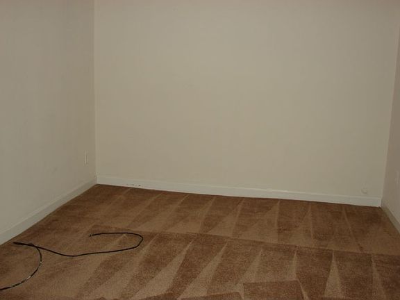 5th image of 1748 Elbert Dr #1750