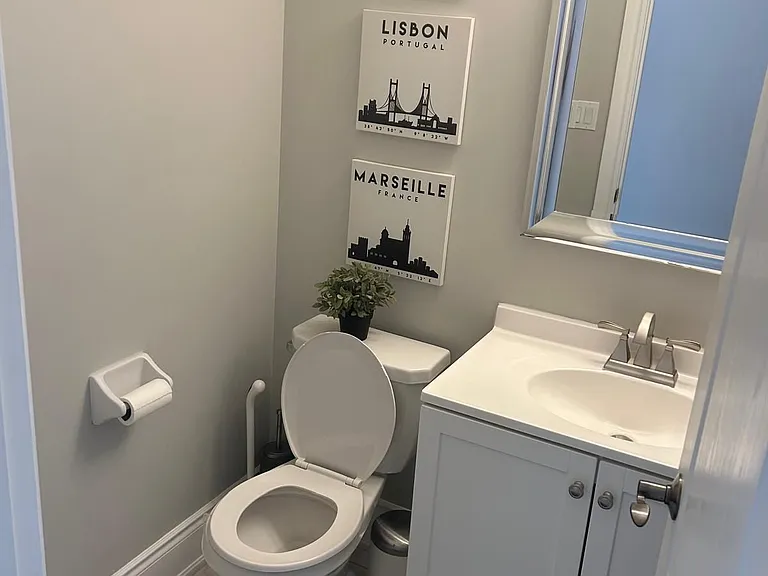 166 Deerpath Dr #13 — Photo 5