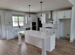 186 Longleaf Dr, Pinehurst, NC 27376