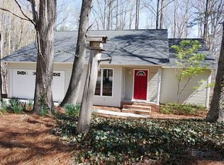 7007 Discovery Ln, Walkertown, NC 27051