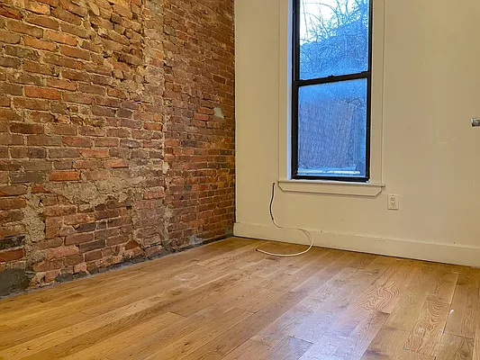 Rented by Yup Realty LLC | media 11