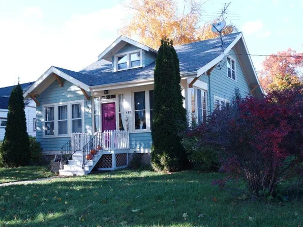 402 W Lake St, Horicon, WI 53032