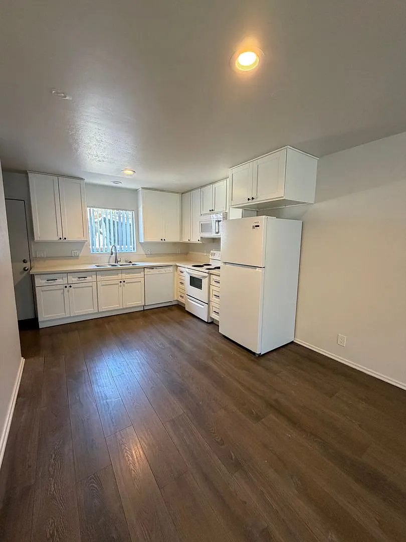 1109-1111 E. Ventura Street, Santa Paula, CA 93060 — Photo 3