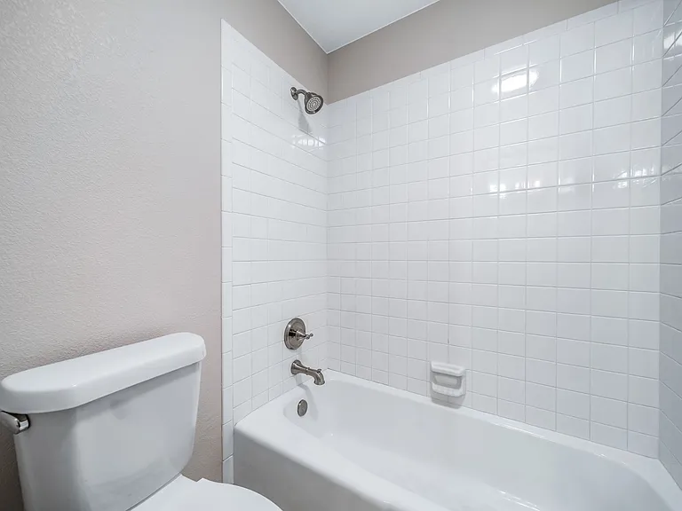 6793 Blackhawk Ct — Photo 14