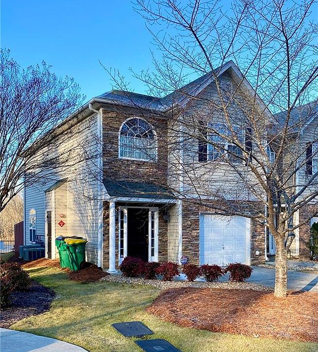 1st image of 112 Creekwood Dr