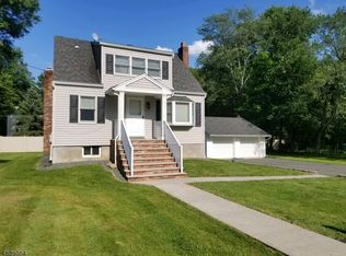 33 Mitchell Ave, Warren, NJ 07059