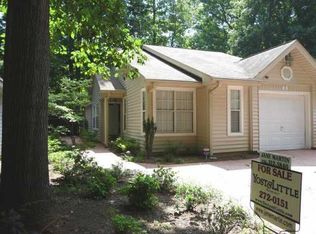 2 Covington Pl, Greensboro, NC 27407