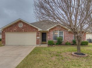 708 Ranier Ln, Round Rock, TX 78665