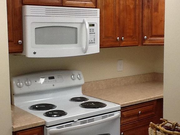 3rd image of 3 Andalusia Ct