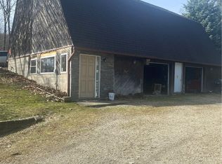 10730 Isaman Rd, Wayland, NY 14572