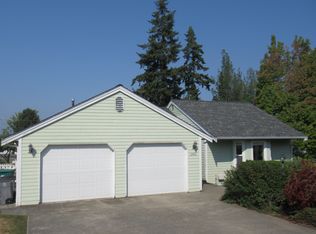 1202 30th St, Anacortes, WA 98221