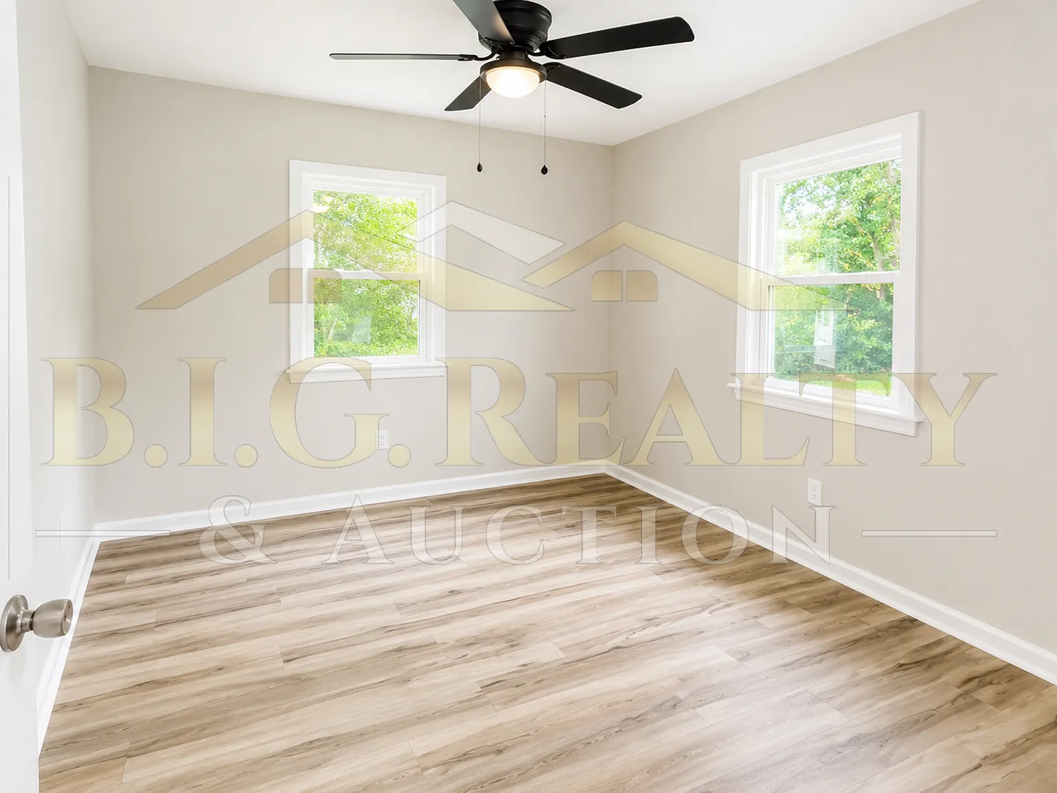 2 bed, 750 sqft, $1,050 — Photo 3