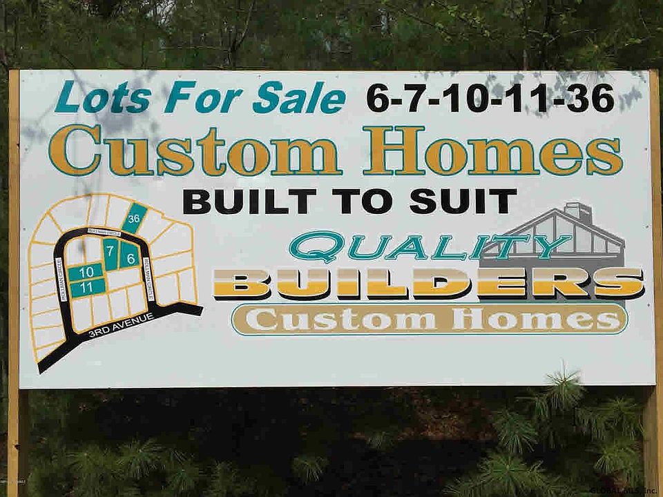 2nd image of 11 Rollman Cir