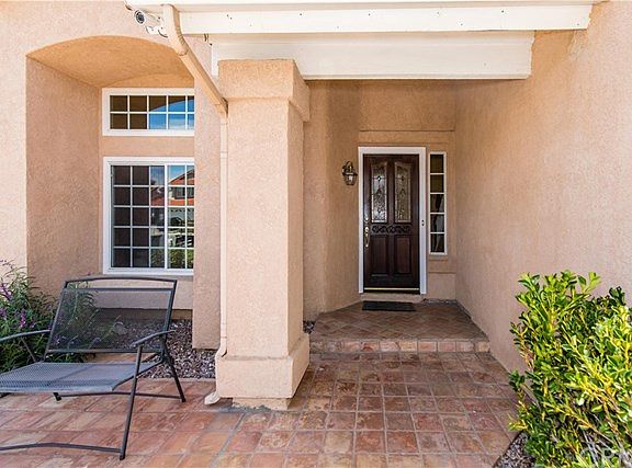 5th image of 24471 Mooncrest Cir