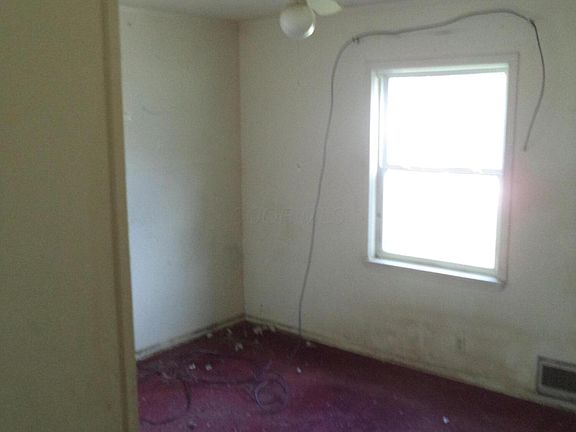 2nd image of 229 Lowell Rd