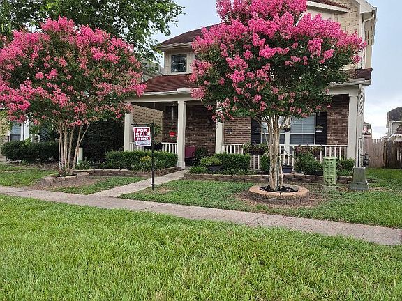 3rd image of 21867 Mossy Field Ln