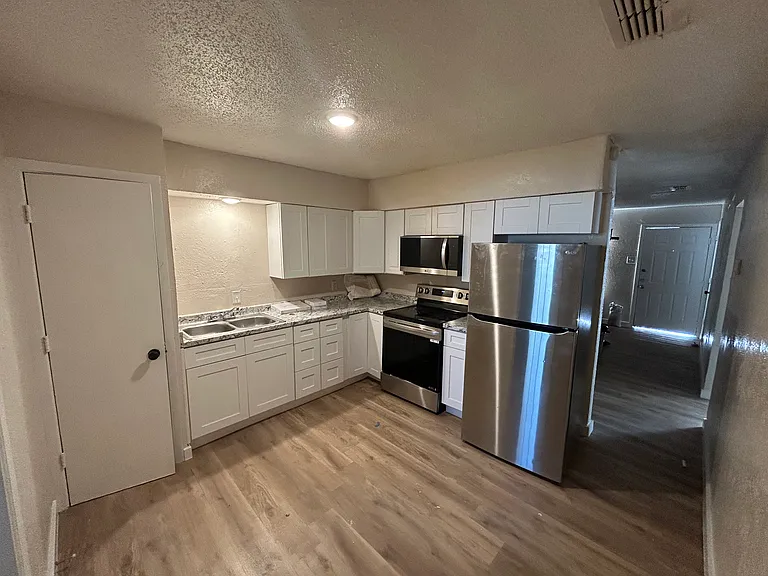 Sunny Terrace Seagoville — Photo 19