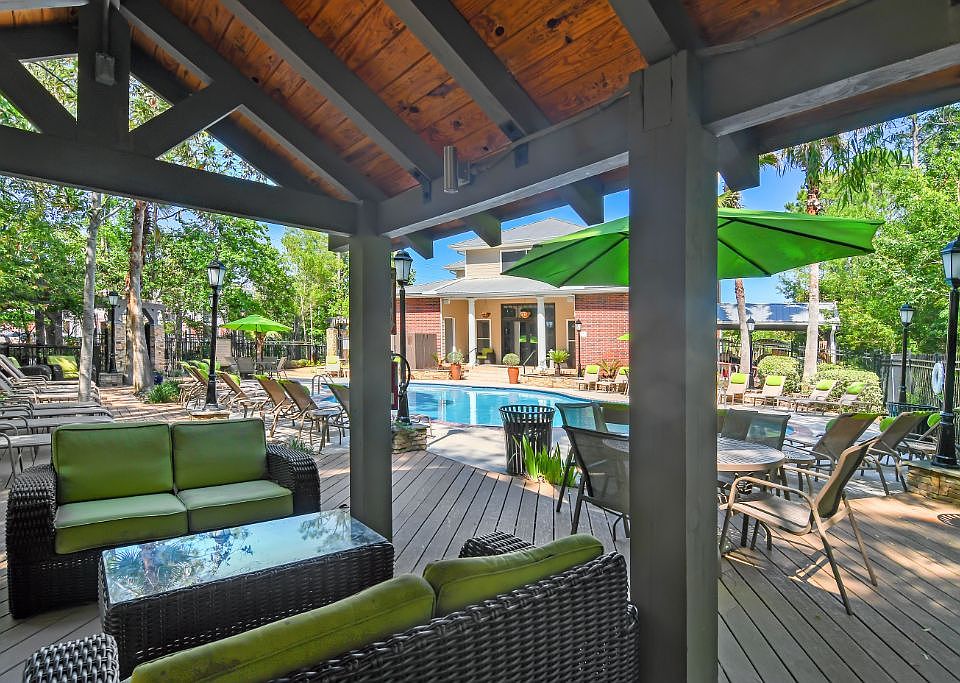 Lagniappe Of Biloxi Apartment Homes 831 Cedar Lake Rd Biloxi MS Zillow